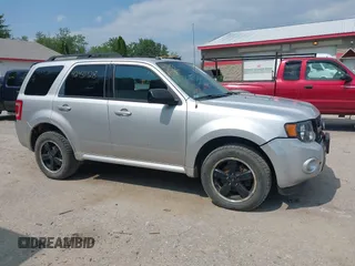 2012 Ford Escape XLT с VIN 1FMCU9DG7CKB68798, выставлен на аукционе IAAI как лот 42431128 с пробегом 181 556 миль миль и . История ставок и продаж доступна на DreamBid. Изображение 13.