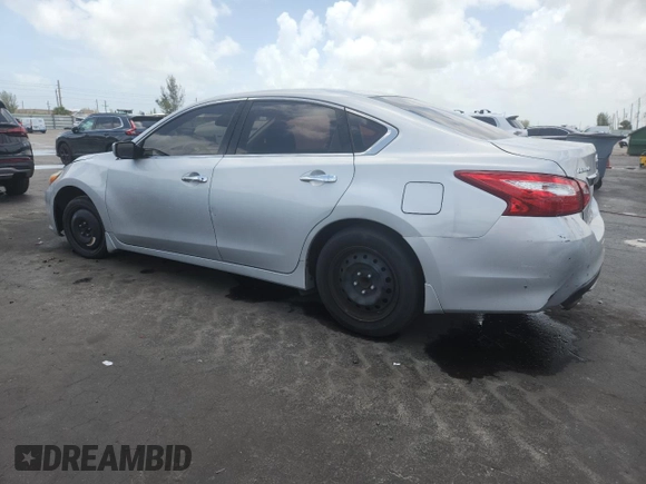2017 Nissan Altima SV with VIN 1N4AL3AP0HC137920, listed as a Copart auction lot 60939895 with 133,782 mi miles and Clean title. Bid and sale history available at DreamBid. Image 2.