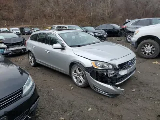 2015 Volvo V60 T5 Drive-E Premier with VIN YV140MEK2F1260822, listed as a Copart auction lot 78703153 with 123,557 mi miles and Salvage Title. Bid and sale history available at carsss.com. Image 4.