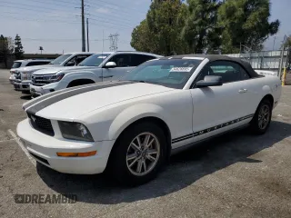 2005 Ford Mustang Deluxe with VIN 1ZVFT84NX55182674, listed as a Copart auction lot 54628895 with 113,265 mi miles and Clean Title. Bid and sale history available at carsss.com. Image 1.