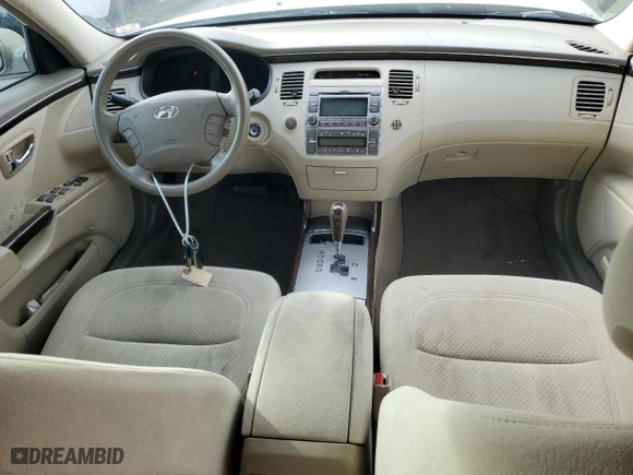 2009 Hyundai Azera GLS with VIN KMHFC46D09A360665, listed as a Copart auction lot 71665544 with 143,711 mi miles and Salvage Title. Bid and sale history available at carsss.com. Image 8.
