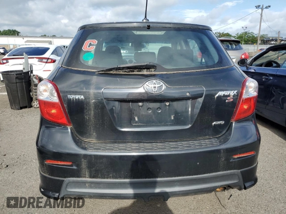 2009 Toyota Matrix S z VIN 2T1LE40E89C005242, wystawiony jako Copart lot #63149845 z przebiegiem Nie podano mil oraz Nie do naprawy • Non repairable. Historia ofert i sprzedaży dostępna na DreamBid. Obrazek 6.