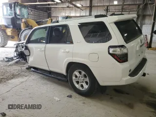 2022 Toyota 4Runner SR5 Premium with VIN JTENU5JRXN5979777, listed as a Copart auction lot 53605845 with 20,957 mi miles and Salvage title. Bid and sale history available at DreamBid. Image 2.
