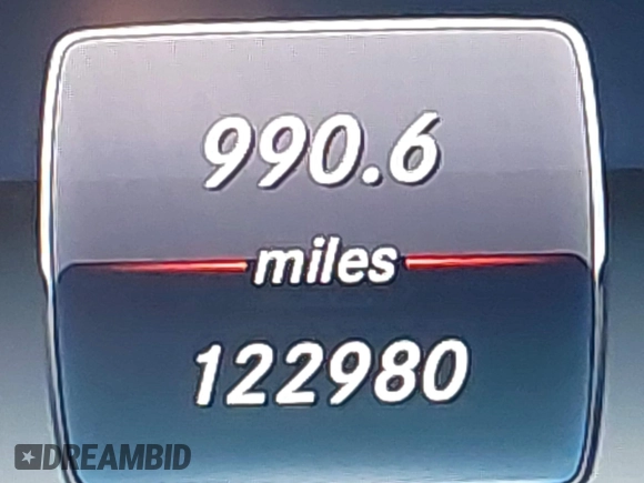 2016 Mercedes-Benz GLC 300 with VIN WDC0G4JB0GF028448, listed as a IAAI auction lot 41891040 with 122,980 mi miles and . Bid and sale history available at DreamBid. Image 16.