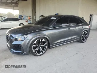 2023 Audi RS Q8 z VIN WU1ARBF19PD039360, wystawiony jako Copart lot #47538615 z przebiegiem 8 961 mil mil oraz Szkoda całkowita • Salvage title. Historia ofert i sprzedaży dostępna na DreamBid. Obrazek 1.