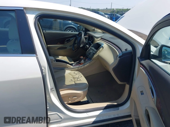 2011 Buick LaCrosse CXL with VIN 1G4GC5EC7BF313287, listed as a IAAI auction lot 42642954 with 81,772 mi miles and . Bid and sale history available at DreamBid. Image 5.