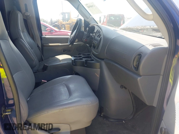 2008 Ford Econoline Cargo Commercial with VIN 1FTNE24W38DA15310, listed as a IAAI auction lot 42060940 with 213,468 mi miles and . Bid and sale history available at carsss.com. Image 5.