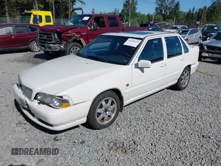 2000 Volvo S70 z VIN YV1LS56D4Y2651849, wystawiony jako IAAI lot #42246127 z przebiegiem 153 319 mil mil oraz . Historia ofert i sprzedaży dostępna na DreamBid. Obrazek 17.
