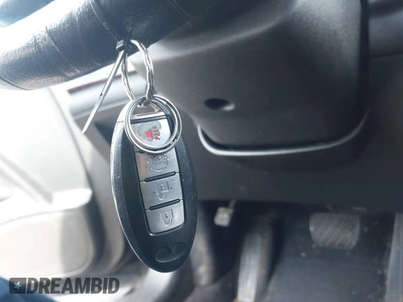 2012 Infiniti M Hybrid with VIN JN1EY1AP3CM910371, listed as a IAAI auction lot 41706126 with 237,749 mi miles and . Bid and sale history available at DreamBid. Image 11.