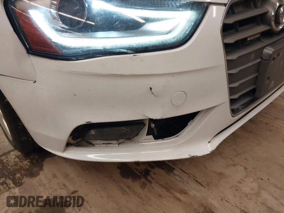 2013 Audi A4 Premium Plus z VIN WAUFFAFL2DA173435, wystawiony jako IAAI lot #41941457 z przebiegiem 111 174 mil mil oraz . Historia ofert i sprzedaży dostępna na DreamBid. Obrazek 6.