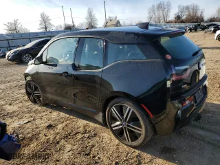 2017 BMW i3 with VIN WBY1Z8C51HV889369, listed as a Copart auction lot 37779153 with 31,353 mi miles. Bid and sale history available at carsss.com. Image 2.