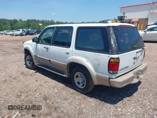 1997 Ford Explorer XLT z VIN 1FMDU35PXVZA53669, wystawiony jako IAAI lot #42253791 z przebiegiem 186 521 mil mil oraz . Historia ofert i sprzedaży dostępna na DreamBid. Obrazek 3.