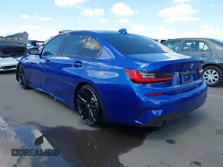 2020 BMW 3 Series 330i с VIN 3MW5R1J07L8B39937, выставлен на аукционе IAAI как лот 42407215 с пробегом 54 611 миль миль и . История ставок и продаж доступна на DreamBid. Изображение 3.