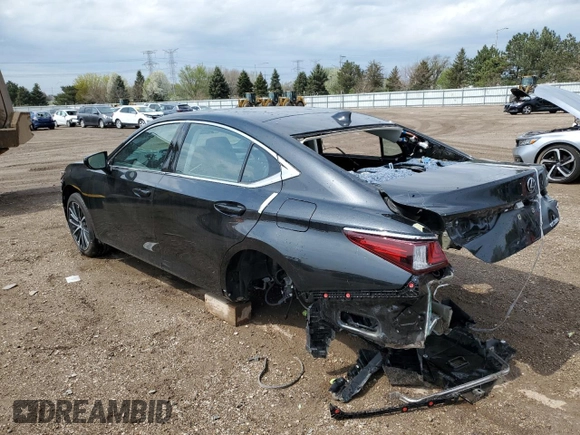 2022 Lexus ES 350 z VIN 58ADZ1B12NU134872, wystawiony jako Copart lot #53705635 z przebiegiem 18 069 mil mil oraz Szkody całkowita. Historia ofert i sprzedaży dostępna na DreamBid. Obrazek 2.