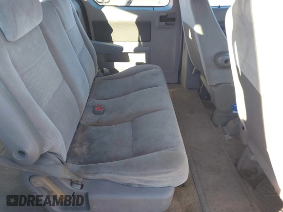 2005 Ford Freestar S z VIN 2FMZA50615BA37923, wystawiony jako IAAI lot #40896205 z przebiegiem 229 168 mil mil oraz . Historia ofert i sprzedaży dostępna na DreamBid. Obrazek 8.