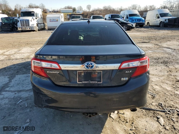 2012 Toyota Camry Hybrid XLE with VIN 4T1BD1FK6CU010696, listed as a Copart auction lot 44035955 with 124,790 mi miles and Salvage Title. Bid and sale history available at carsss.com. Image 6.
