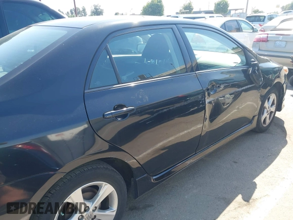 2013 Toyota Corolla L with VIN 5YFBU4EE3DP181535, listed as a IAAI auction lot 42174504 with 119,025 mi miles. Bid and sale history available at carsss.com. Image 17.