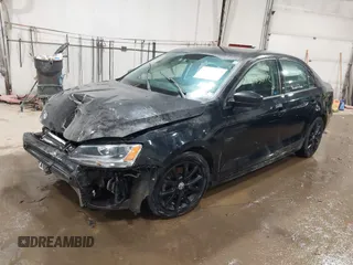 2015 Volkswagen Jetta SE с VIN 3VWD17AJ2FM267464, выставлен на аукционе IAAI как лот 41538172 с пробегом 113 454 миль миль и . История ставок и продаж доступна на DreamBid. Изображение 17.