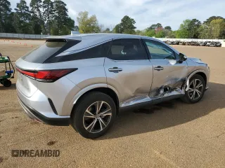 2024 Lexus RX 350 z VIN 2T2BAMBAXRC026896, wystawiony jako Copart lot #50809715 z przebiegiem 16 917 mil mil oraz Szkody całkowita. Historia ofert i sprzedaży dostępna na DreamBid. Obrazek 3.