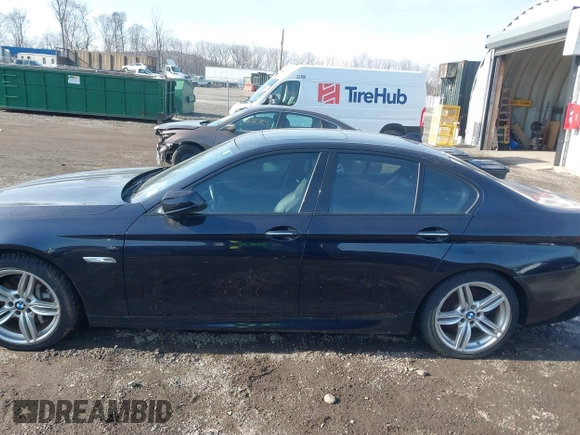 2013 BMW 5 Series 550i xDrive with VIN WBAFU9C52DDY70807, listed as a IAAI auction lot 41663855 with 92,009 mi miles and . Bid and sale history available at carsss.com. Image 14.