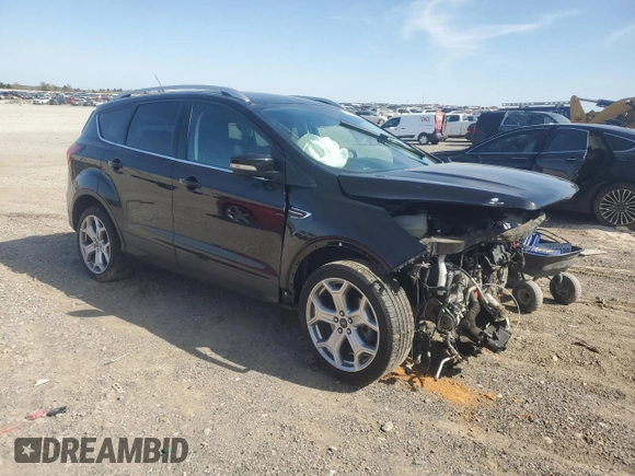 2019 Ford Escape Titanium with VIN 1FMCU0J99KUB10731, listed as a Copart auction lot 53433825 with 152,280 mi miles and Salvage title. Bid and sale history available at DreamBid. Image 4.