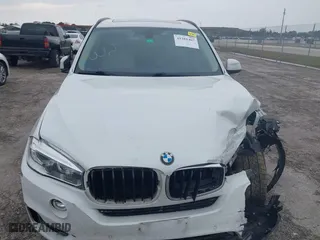2015 BMW X5 sDrive35i with VIN 5UXKR2C53F0H37625, listed as a IAAI auction lot 41381467 with 110,524 mi miles. Bid and sale history available at carsss.com. Image 11.