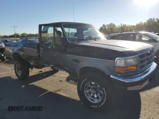 1993 Ford F-250 with VIN 1FTHF26H0PLA07047, listed as a Copart auction lot 71775454 with 180,503 mi miles and Salvage Title. Bid and sale history available at carsss.com. Image 4.