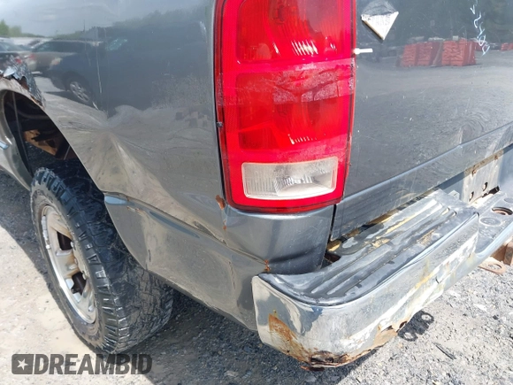 2005 Dodge 1500 ST with VIN 1D7HU18N45J595097, listed as a IAAI auction lot 42181561 with 151,055 mi miles and . Bid and sale history available at carsss.com. Image 6.