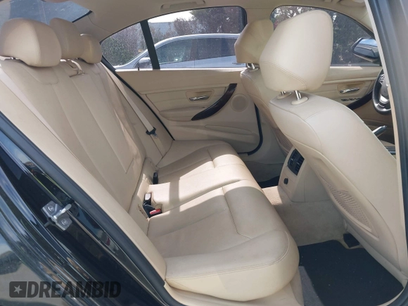 2014 BMW 3 Series 328i with VIN WBA3C1C55EK115218, listed as a IAAI auction lot 41824817 with 101,941 mi miles. Bid and sale history available at carsss.com. Image 8.