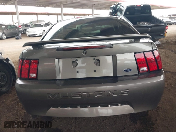 2002 Ford Mustang Standard z VIN 1FAFP40482F157569, wystawiony jako IAAI lot #42372535 z przebiegiem 76 944 mil mil oraz . Historia ofert i sprzedaży dostępna na DreamBid. Obrazek 16.