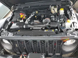 2022 Jeep Gladiator Rubicon with VIN 1C6JJTBG5NL101657, listed as a Copart auction lot 74682144 with 13,352 mi miles and Non repairable. Bid and sale history available at DreamBid. Image 11.