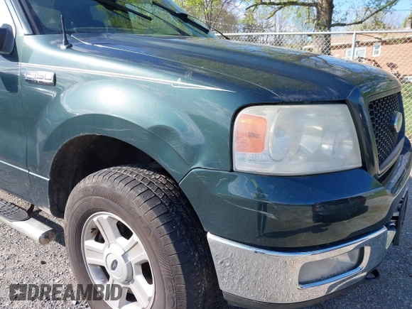 2004 Ford F-150 XLT with VIN 1FTPX14564NC21701, listed as a IAAI auction lot 41979679 with 358,981 mi miles and . Bid and sale history available at carsss.com. Image 18.