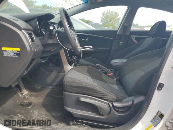 2016 Hyundai Elantra GT with VIN KMHD35LH2GU309166, listed as a Copart auction lot 71470514 with 132,635 mi miles and Salvage Title. Bid and sale history available at carsss.com. Image 7.