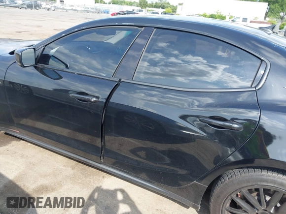 2015 Maserati Ghibli с VIN ZAM57XSA2F1133762, выставлен на аукционе IAAI как лот 42484050 с пробегом 83 948 миль миль и . История ставок и продаж доступна на DreamBid. Изображение 14.