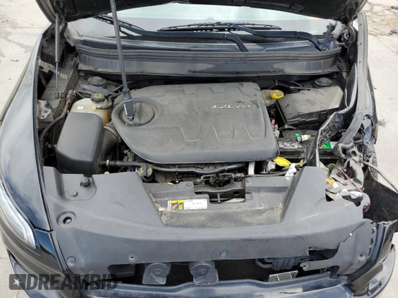2014 Jeep Cherokee Limited with VIN 1C4PJLDS0EW148212, listed as a Copart auction lot 60464965 with 82,015 mi miles and Salvage title. Bid and sale history available at DreamBid. Image 12.