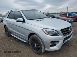 2015 Mercedes-Benz M 400 with VIN 4JGDA5GB9FA541274, listed as a Copart auction lot 53727975 with 118,921 mi miles and Clean Title. Bid and sale history available at DreamBid. Image 4.