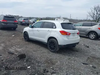 2014 Mitsubishi Outlander Sport ES with VIN 4A4AR3AU4EE013172, listed as a IAAI auction lot 41953645 with 145,322 mi miles. Bid and sale history available at carsss.com. Image 3.