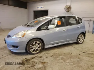 2010 Honda Fit Sport with VIN JHMGE8H42AC023154, listed as a Copart auction lot 42262615 with 104,928 mi miles and Salvage Title. Bid and sale history available at carsss.com. Image 1.