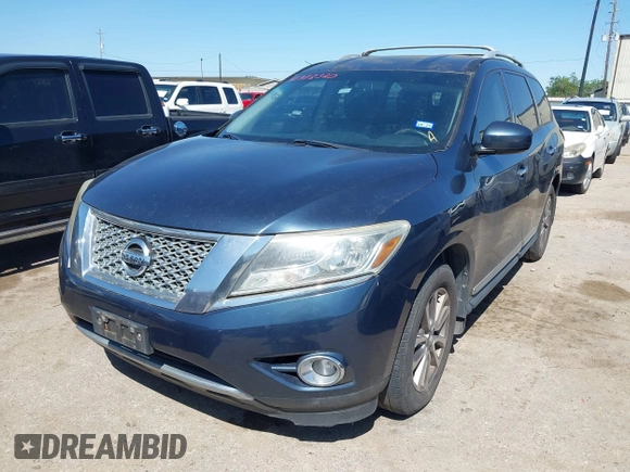 2014 Nissan Pathfinder SV with VIN 5N1AR2MN9EC687010, listed as a IAAI auction lot 41982320 with 173,138 mi miles. Bid and sale history available at carsss.com. Image 2.