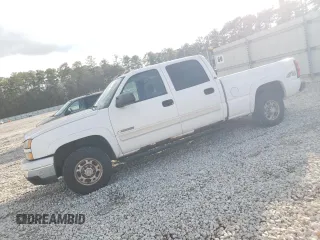 2006 Chevrolet Silverado 1500HD LT2 z VIN 1GCGK13U76F124267, wystawiony jako Copart lot #44470355 z przebiegiem 153 343 mil mil oraz Czysty tytuł • Clean title. Historia ofert i sprzedaży dostępna na DreamBid. Obrazek 1.