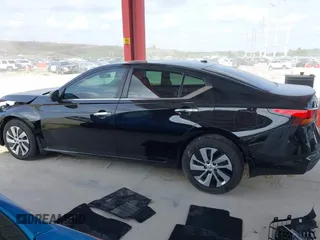 2020 Nissan Altima S z VIN 1N4BL4BV0LC263355, wystawiony jako IAAI lot #42203168 z przebiegiem 113 096 mil mil oraz . Historia ofert i sprzedaży dostępna na DreamBid. Obrazek 14.