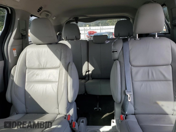 2017 Toyota Sienna XLE Auto Access Seat with VIN 5TDYZ3DC5HS830688, listed as a Copart auction lot 50609255 with 88,954 mi miles and Salvage Title. Bid and sale history available at carsss.com. Image 10.