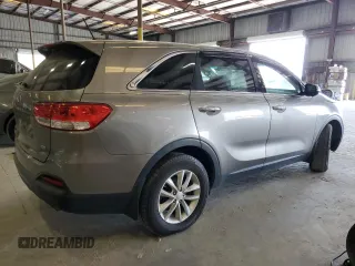2017 Kia Sorento LX z VIN 5XYPG4A39HG273082, wystawiony jako Copart lot #60574165 z przebiegiem 169 808 mil mil oraz Czysty tytuł • Clean title. Historia ofert i sprzedaży dostępna na DreamBid. Obrazek 3.