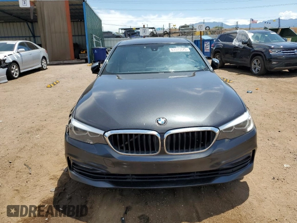 2018 BMW 5 Series 530i z VIN WBAJA5C51JWA37594, wystawiony jako Copart lot #63375575 z przebiegiem 139 974 mil mil oraz Czysty tytuł • Clean title. Historia ofert i sprzedaży dostępna na DreamBid. Obrazek 5.