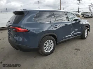 2024 Toyota Grand Highlander Hybrid XLE with VIN 5TDACAB5XRS028084, listed as a Copart auction lot 53483105 with 17,383 mi miles and Salvage Title. Bid and sale history available at carsss.com. Image 3.