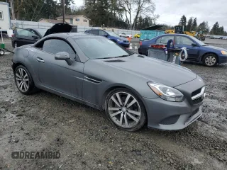 2017 Mercedes-Benz SLC 300 z VIN WDDPK3JA9HF133128, wystawiony jako Copart lot #49332575 z przebiegiem Nie podano mil oraz Szkoda całkowita • Salvage title. Historia ofert i sprzedaży dostępna na DreamBid. Obrazek 4.