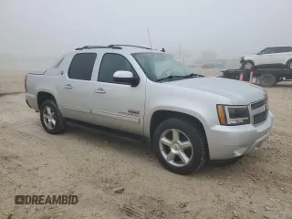2013 Chevrolet Avalanche LT with VIN 3GNMCFE0XDG166068, listed as a Copart auction lot 43021835 with 148,575 mi miles and Salvage Title. Bid and sale history available at DreamBid. Image 4.