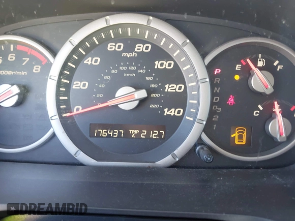 2006 Honda Pilot EX with VIN 5FNYF28416B034382, listed as a IAAI auction lot 41950405 with 176,437 mi miles and . Bid and sale history available at DreamBid. Image 11.