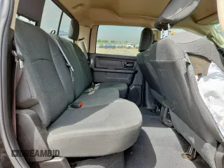 2020 Ram 2500 Tradesman z VIN 3C6UR5CL3LG251077, wystawiony jako Copart lot #63854915 z przebiegiem 196 854 mil mil oraz Czysty tytuł • Clean title. Historia ofert i sprzedaży dostępna na DreamBid. Obrazek 10.