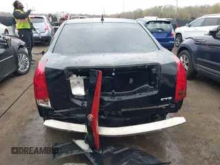2007 Cadillac CTS with VIN 1G6DM57TX70105368, listed as a IAAI auction lot 41923741 with 174,511 mi miles. Bid and sale history available at carsss.com. Image 17.